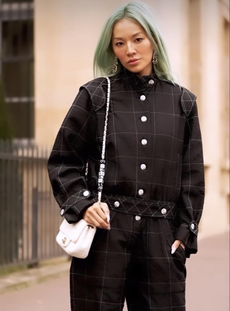 @tinaleung