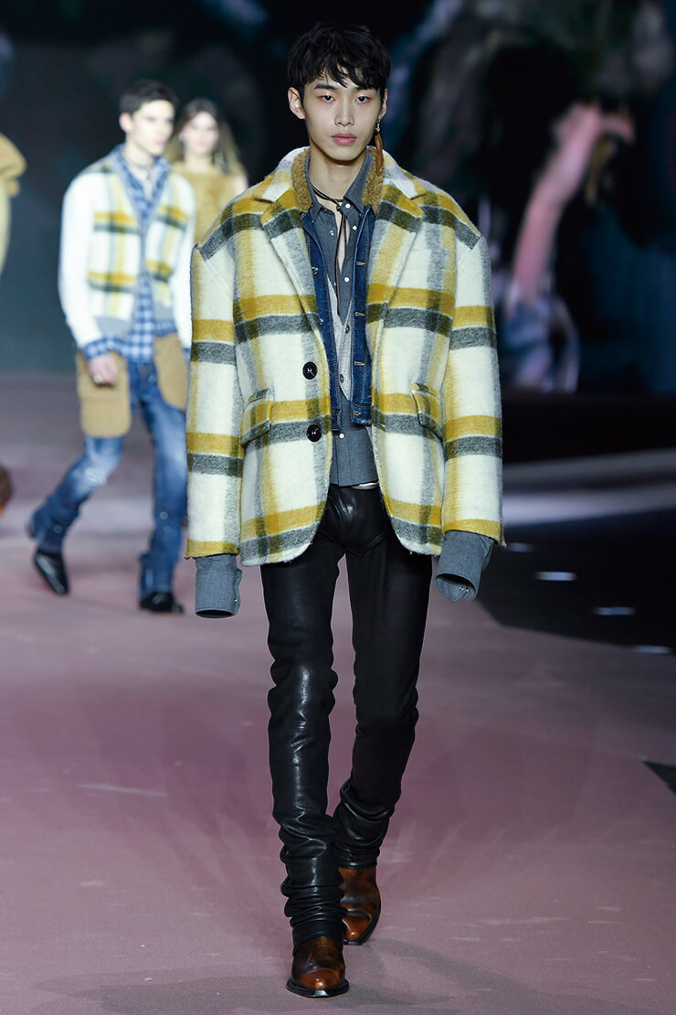 DSQUARED2