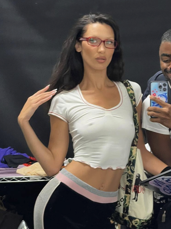 @bellahadid