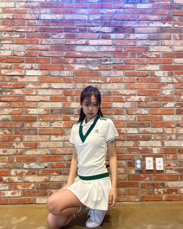 @jennierubyjane