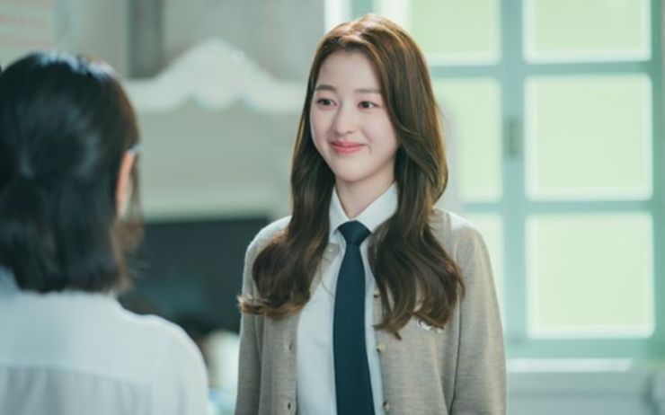 장다아