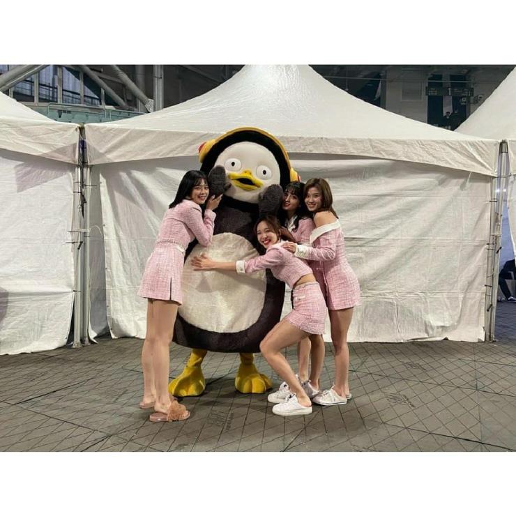 @twicetagram