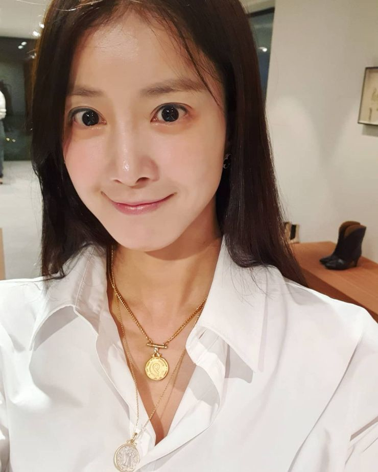 @leesiyoung38