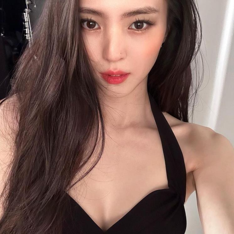 한소희