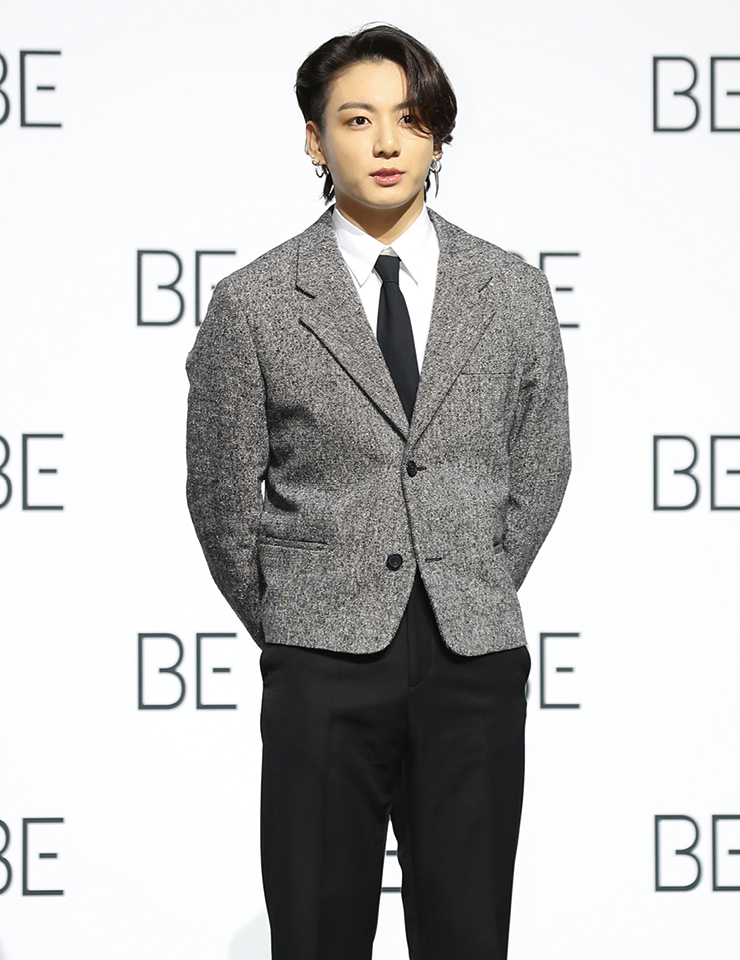 ‘국뽕’이 차오르게 만드는 유일무이한 아이돌 그룹 BTS! 나날이 신기록을 경신하며 놀라운 활약을 이어가는 BTS 정국 역시 올해를 빛낼 97년생 소띠 스타. 