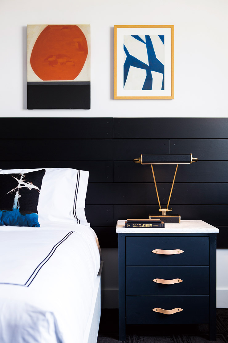 예술적인 향취가 느껴지는 로비와 객실.