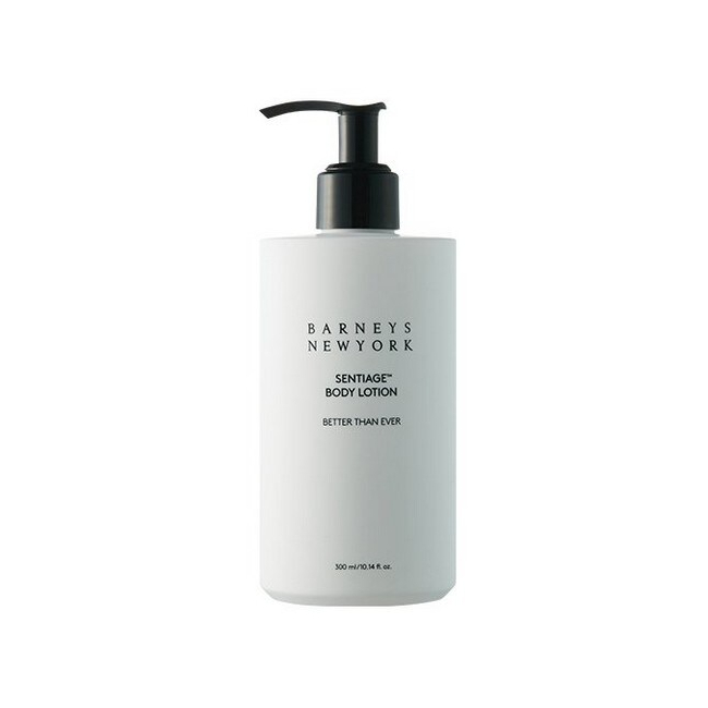 바니스뉴욕 뷰티 센티아쥬™ 바디로션 베러 댄 에버 - 신선한 만다린과 바질, 따뜻한 샌달우드와 앰버가 만나 초여름 태양 아래 휴식을 떠올리게 하는 향. 피부에 닿으면 향이 더 진해져 오래 지속된다. 300mL 4만 8천 원.