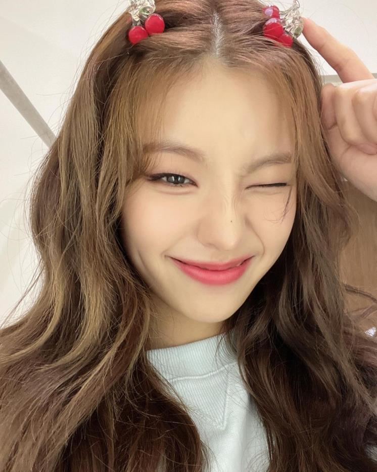 @itzy.all.in.us