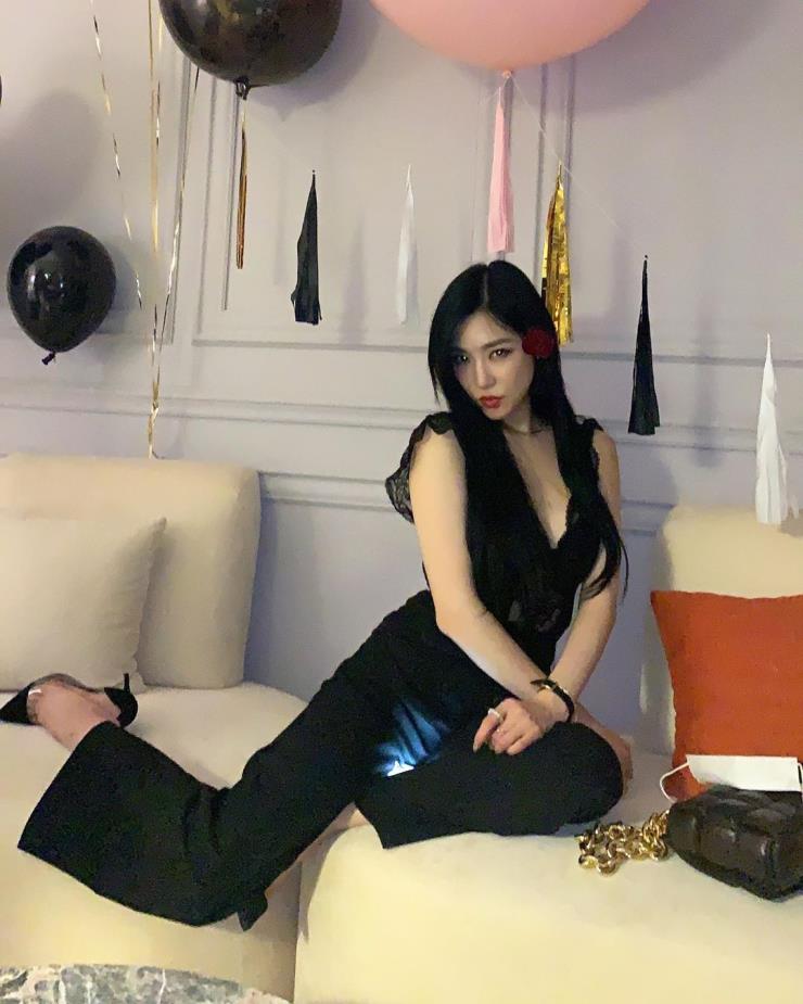 @tiffanyyoungofficial