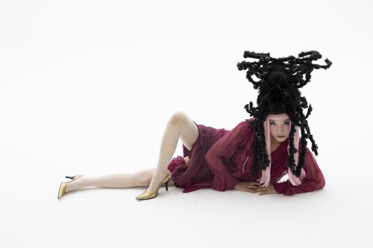 카우기 네 번째 컬렉션 <IMAGO>