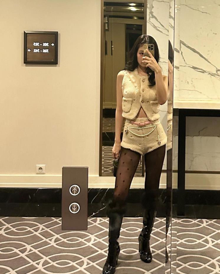 @jennierubyjane