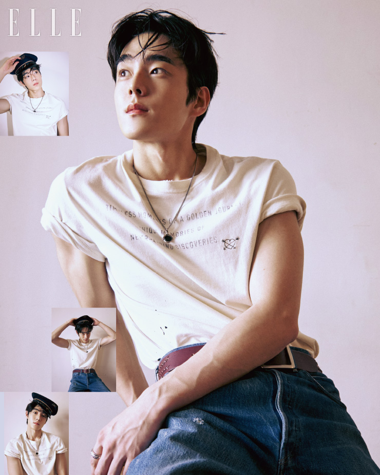 티셔츠는 Golden Goose. 데님 팬츠는 Levis. 벨트와 캡은 모두 Bell & Nouveau. 네크리스는 Bulletto.  링은 Marsmark. 