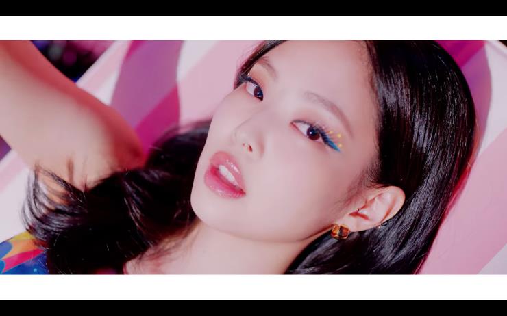 BLACKPINK - 'Ice Cream (with Selena Gomez)' M/V