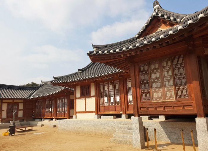 문헌전통호텔 496