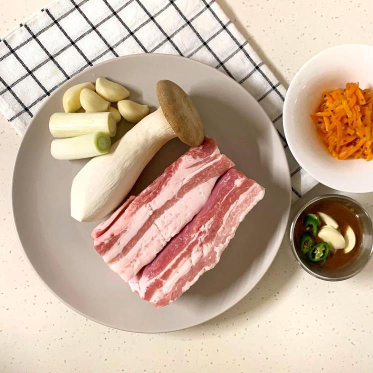 메종성수돈 인스타그램