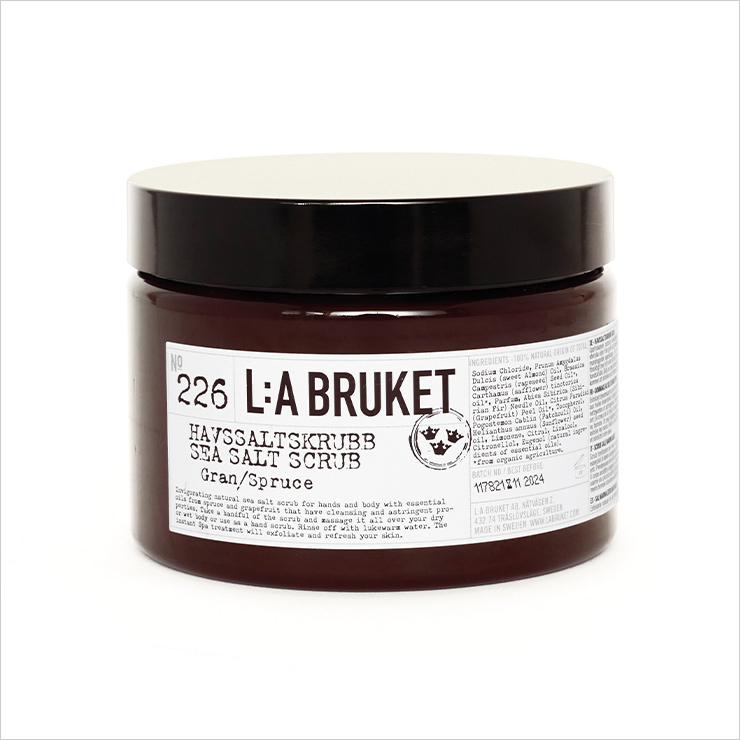 씨 솔트 스크럽 스프루스, 6만3천원, L:a Bruket. 