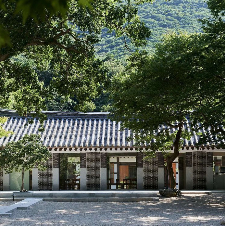 유선관