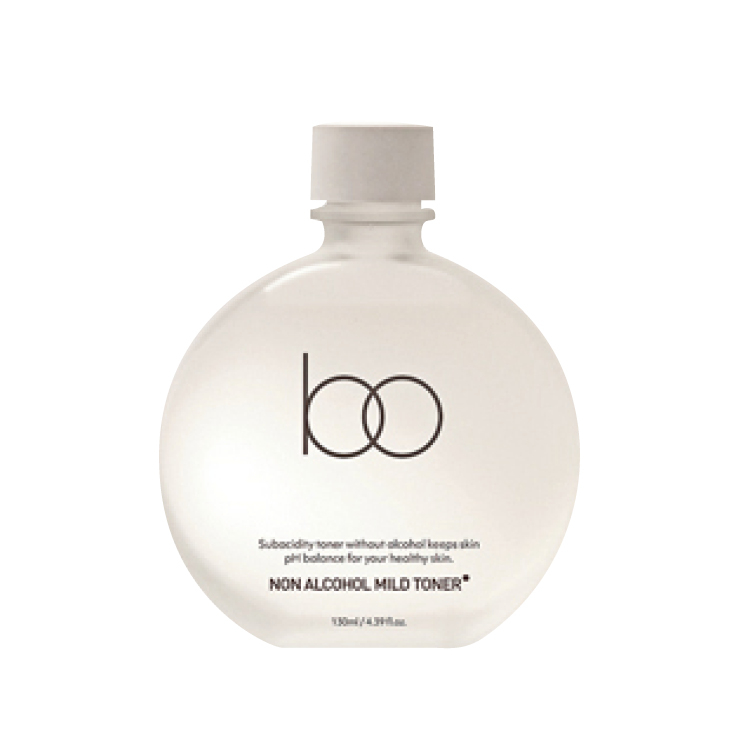 유전자 분석과 피부 측정, 설문 등 3단계를 거쳐 화장품을 정기적으로 구독하는 시스템. 클렌징 로션, 클렌저, 토너, 세럼, 크림 등 5종으로 구성됐다. 월 구독료 14만9천원, Blend Own. 