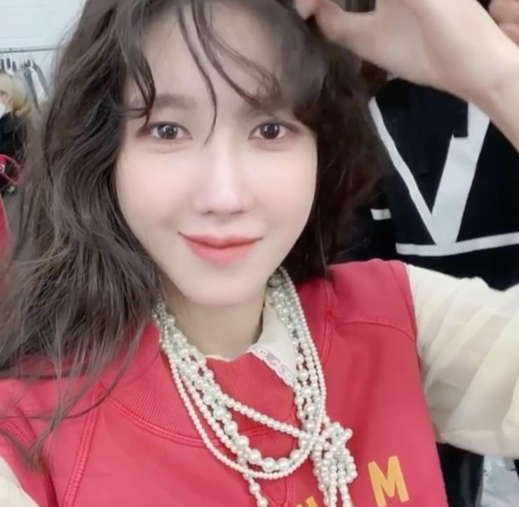 @e.jiah