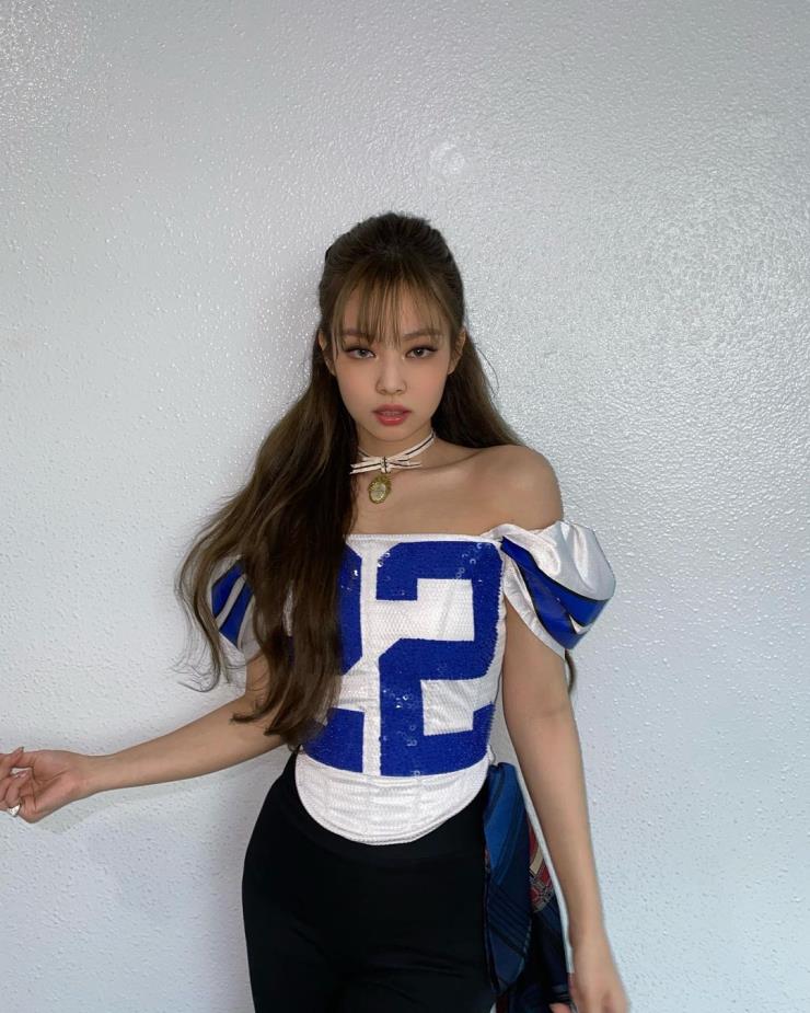 @jennierubyjane