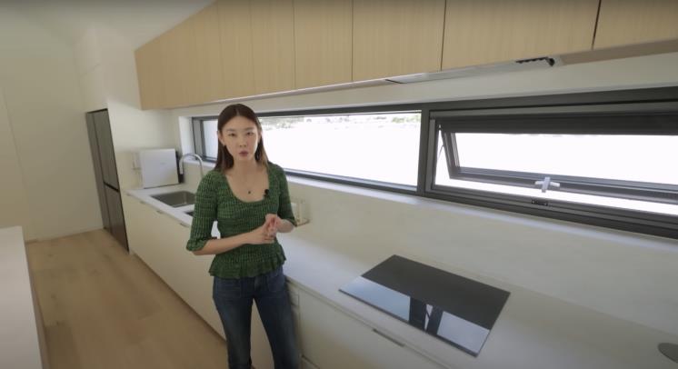 ‘한혜진 Han Hye Jin’ 유튜브 영상 캡처