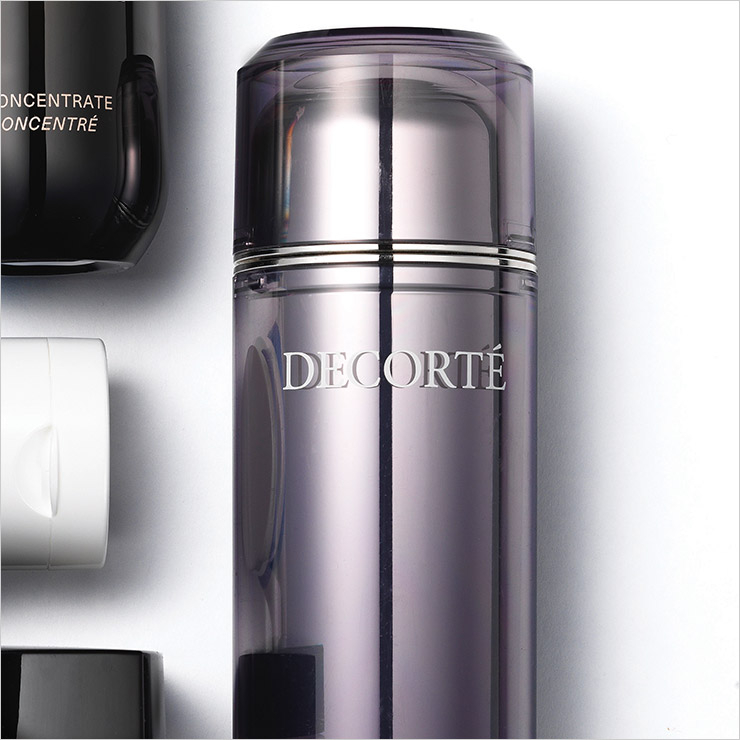 4 리포솜 트리트먼트 리퀴드, 7만2천원, Decorté.