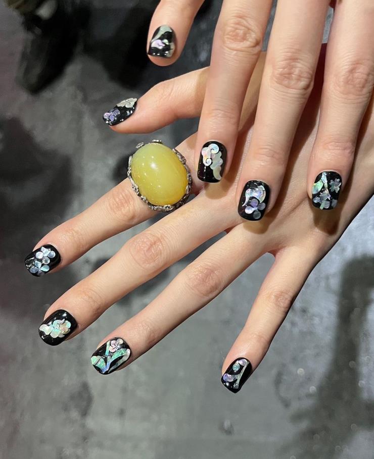 @nail_unistella