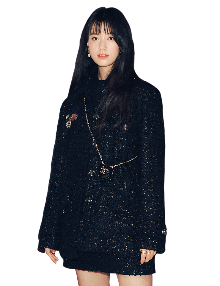 샤넬의 앰배서더 김고은부터 배우 한효주, 장윤주, 김유정, 박형식이 참석했다.