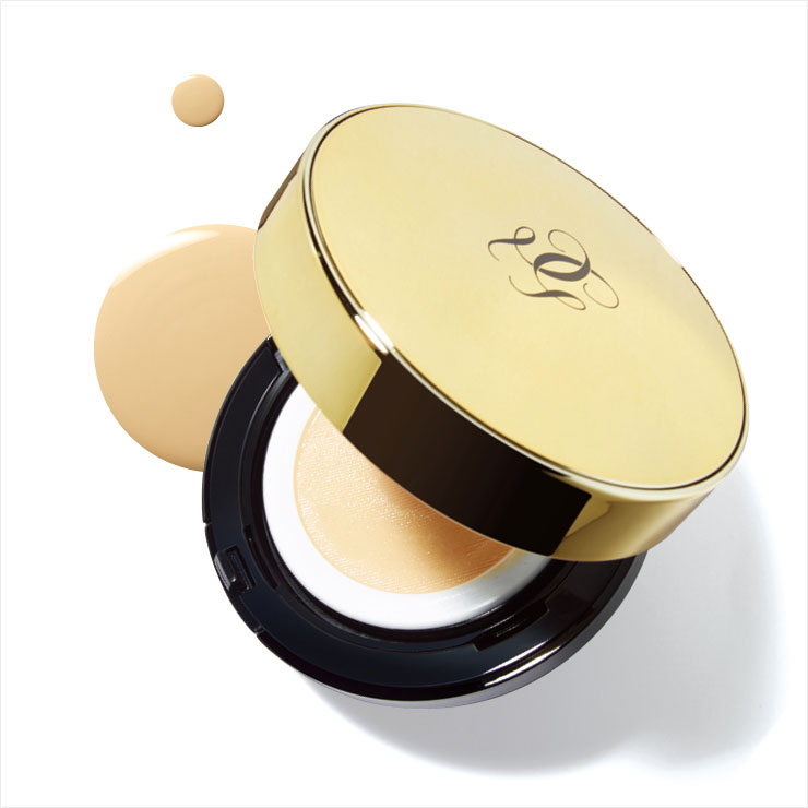 빠뤼르 골드 쿠션 SPF 25/PA⁺⁺, 01N, 8만9천원, Guerlain. 