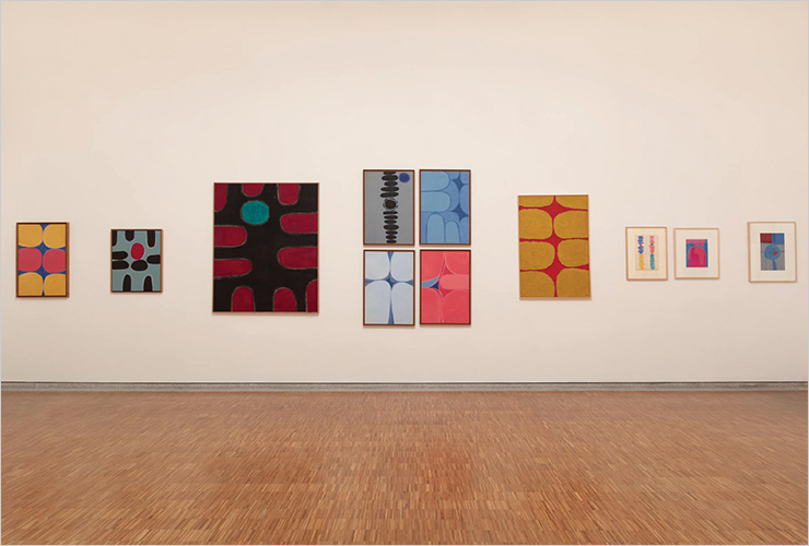 환기미술관 김환기의 아내이자 미술평론가였던 고 김향안 여사가 건립하고, 건축가 우규승이 설계한 환기미술관은 서울에서 가장 좋아하는 장소 중 하나. 담백하고 우아한 멋이 깃든 공간에 걸린 김환기의 정제된 추상화를 보고 있으면 명랑한 예술혼이 밀려든다.