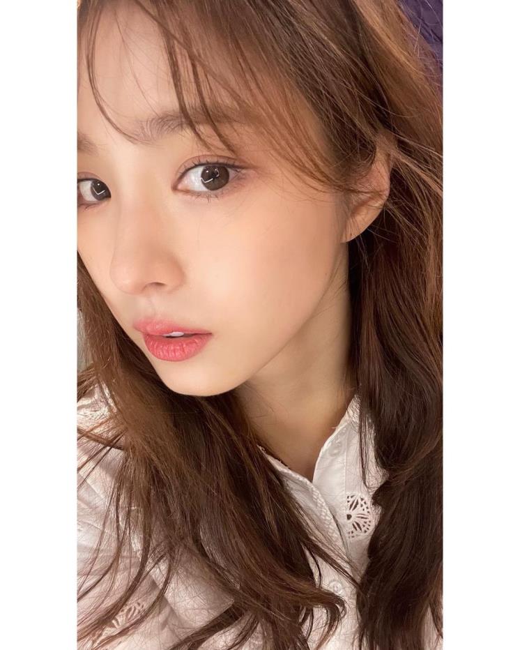 신세경