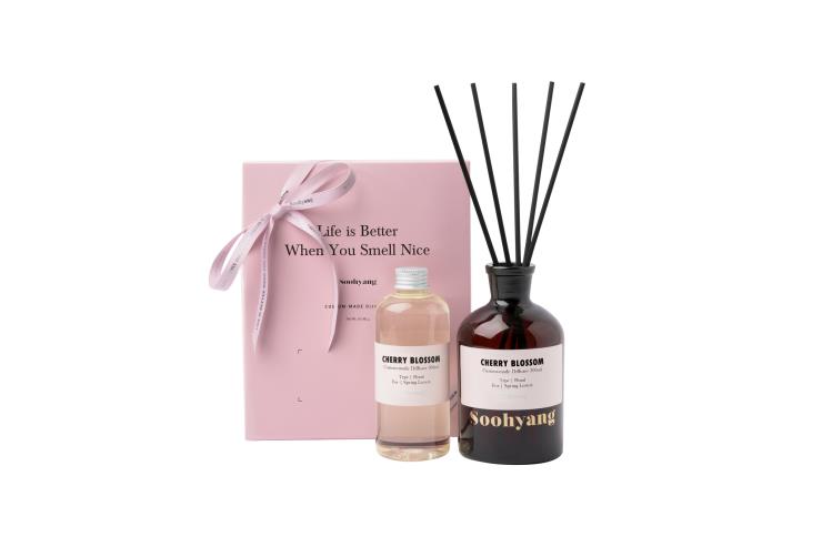 벚꽃을 보러나가는 대신 집안으로 들이는 체리 블로섬 디퓨저 300ml,7만1천원, 수향