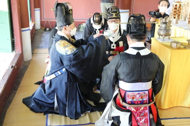 숭모제전