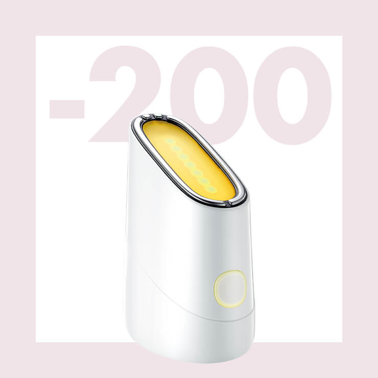 블루와 옐로, 레드 세 가지 파장의 LED 빛과 미세 전류로 관리해 주는 디바이스 스킨 라이트 테라피 II. 3분 사용으로 간편하게 피부를 업그레이드해 준다. 20만원대, make on.