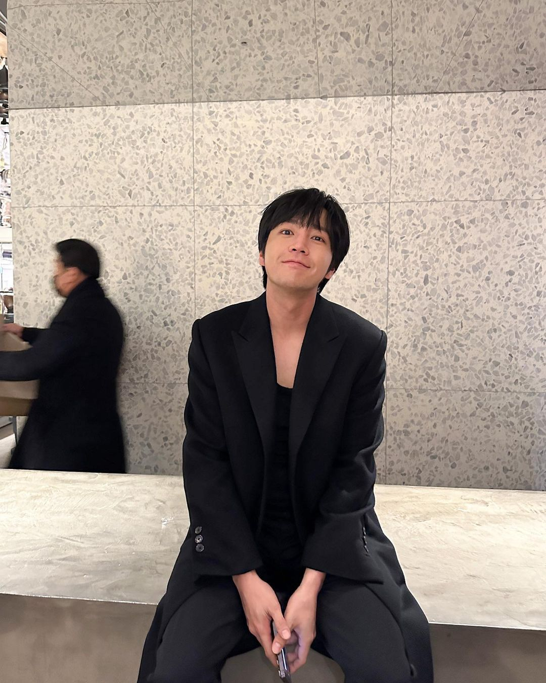 장근석