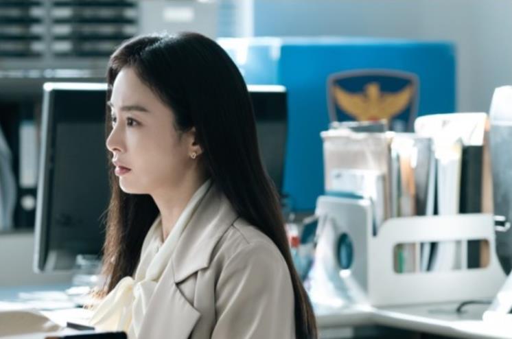 <마당이 있는 집> 김태희