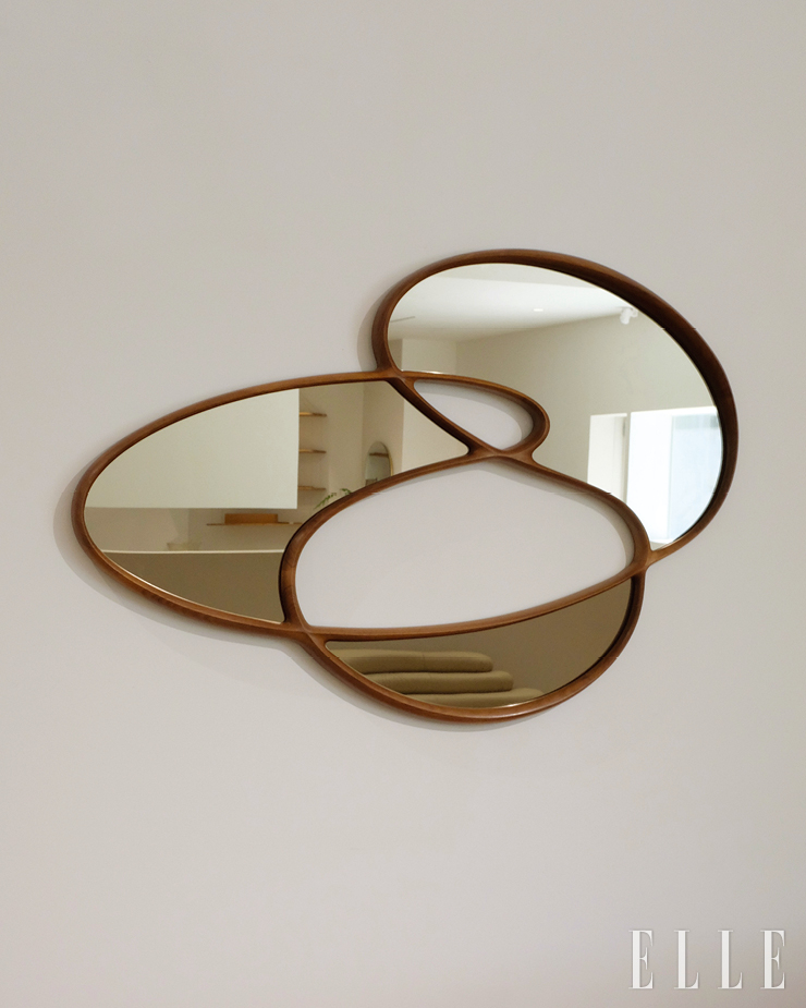 ‘Dynamic Mirror I’.