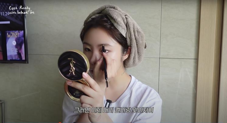 ‘휘인 Whee In’ 유튜브 영상 캡처