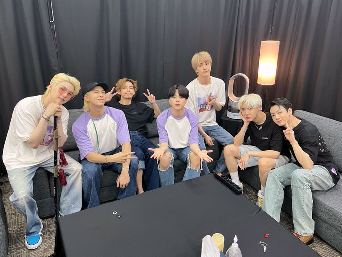 BTS_official 트위터 캡처 이미지