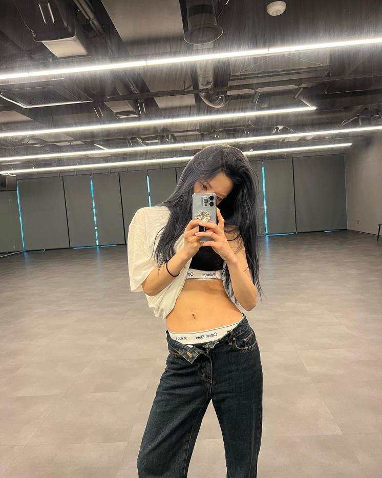 @hyoyeon_x_x