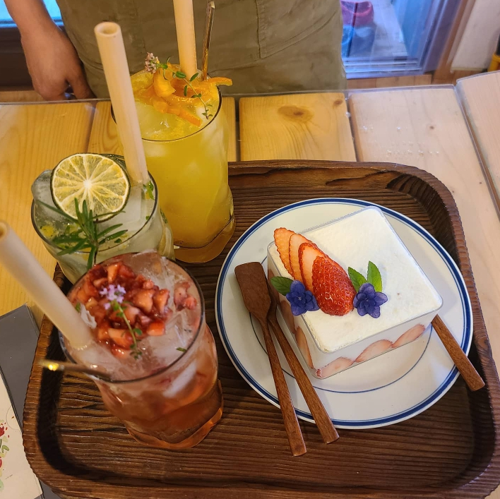 마을카페 안녕
