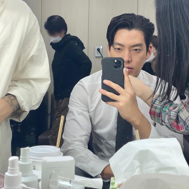 김우빈