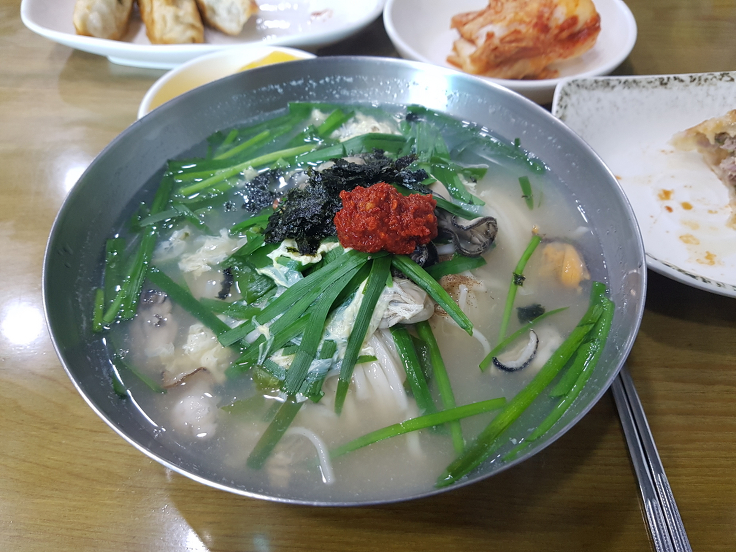 호박 해물칼국수