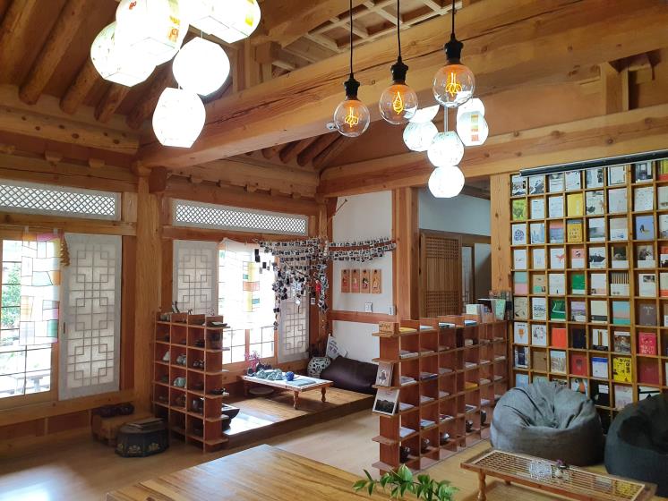 여락재 