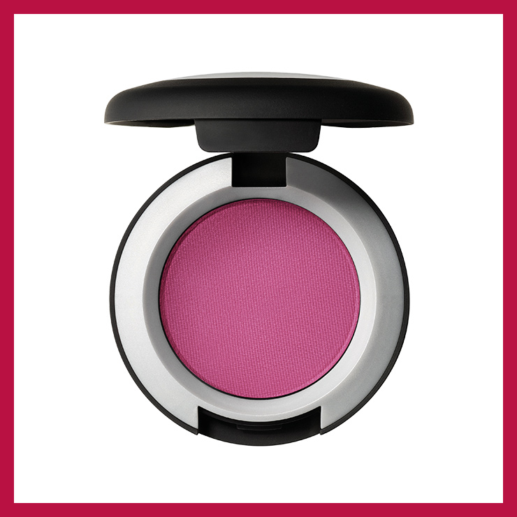 파우더 키스 아이 섀도우, 렌즈 블러, 3만8천원대, M·a·c.