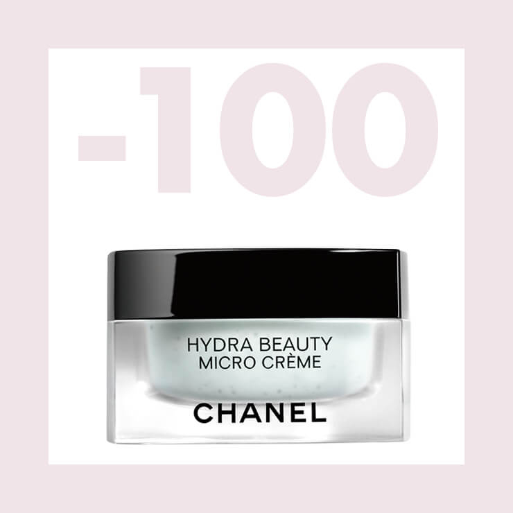 강한 보습력을 지닌 이드라 뷰티 마이크로 크림. 크림 속 알갱이에 담긴 마이크로캡슐 속 활성 성분이 피부를 촉촉하고 탄력 있게 가꿔준다. 50g 12만원, Chanel.