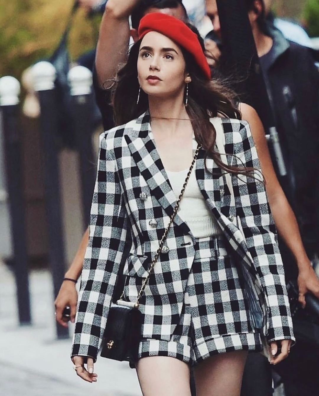 @lilyjcollins