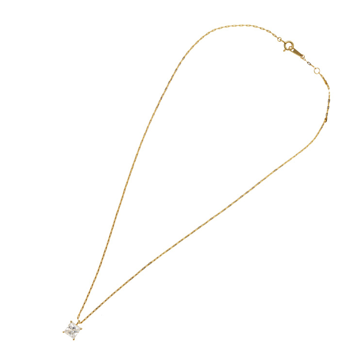 네크리스는 41만8천원, Hy&egrave;res Lor. 