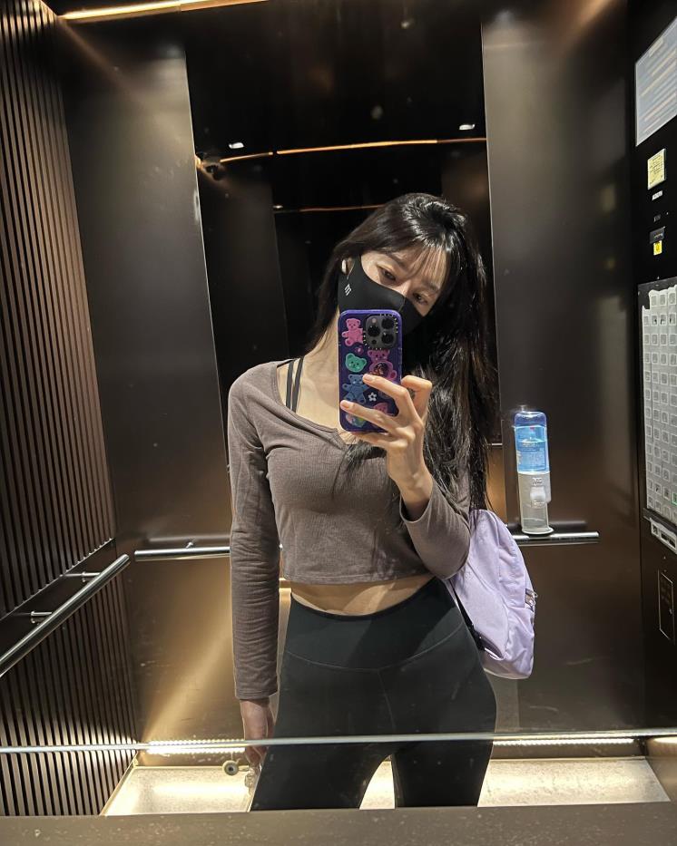 @hv_nara