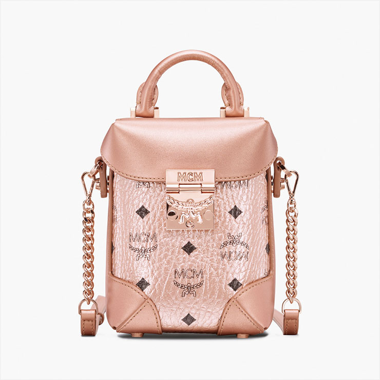 MCM 소프트 베를린 비세토스 미니 크로스보디백은 88만5천원, MCM.